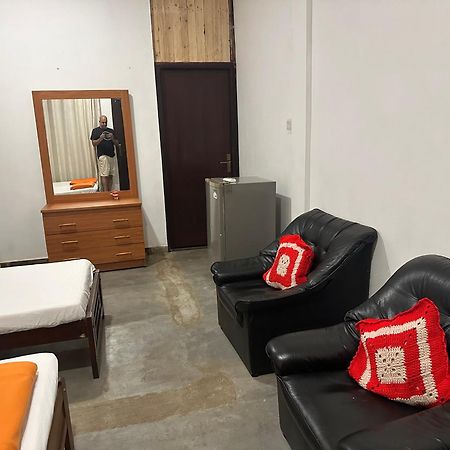 Апартаменты Anniewatte House Канди Экстерьер фото